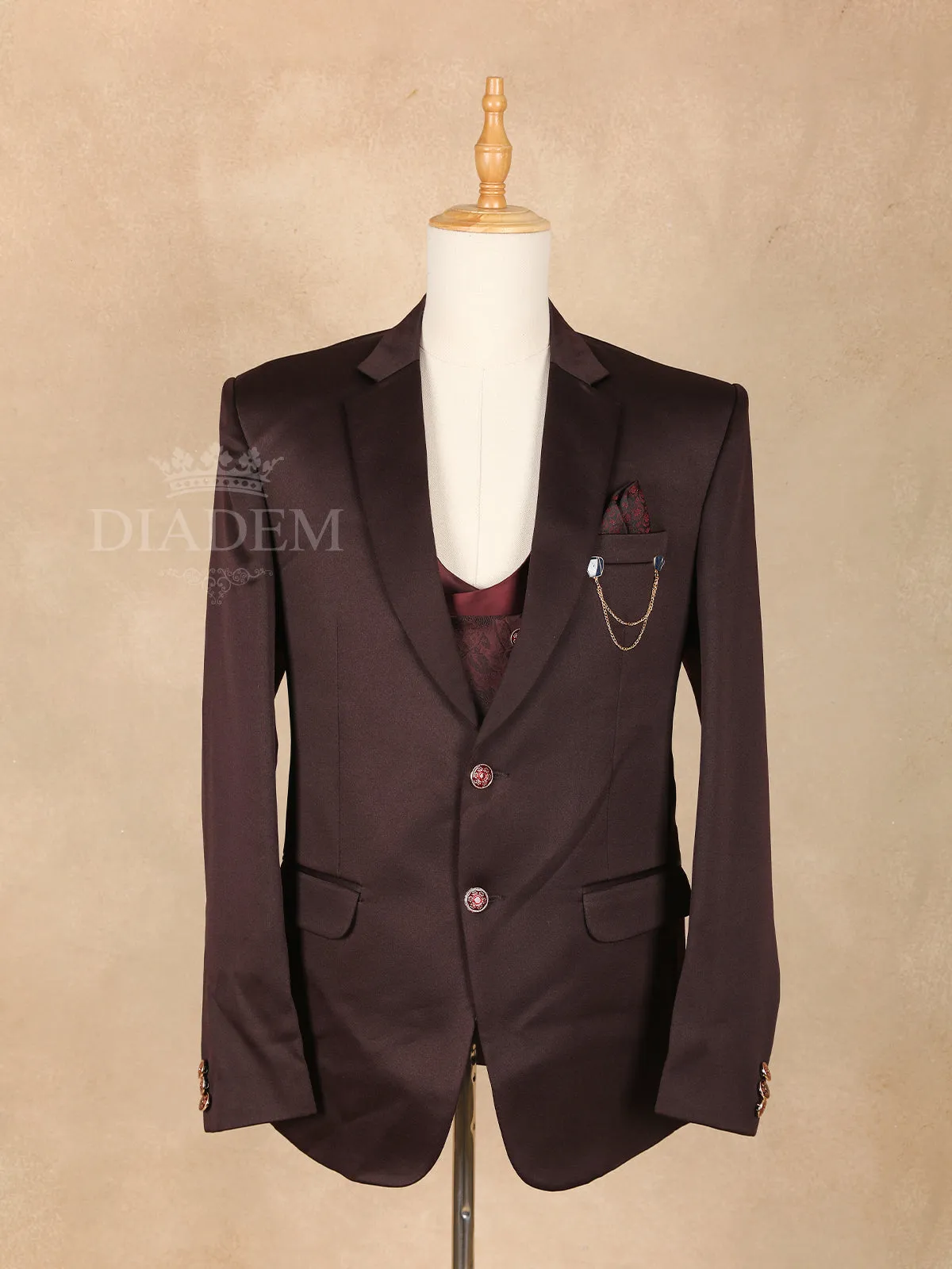 Burgundy Solid Men's Suit