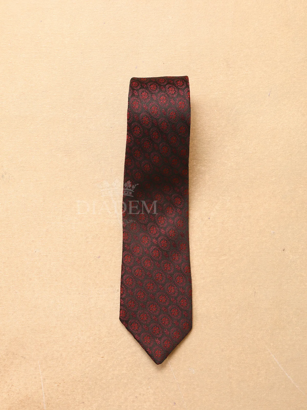 Burgundy Solid Men's Suit