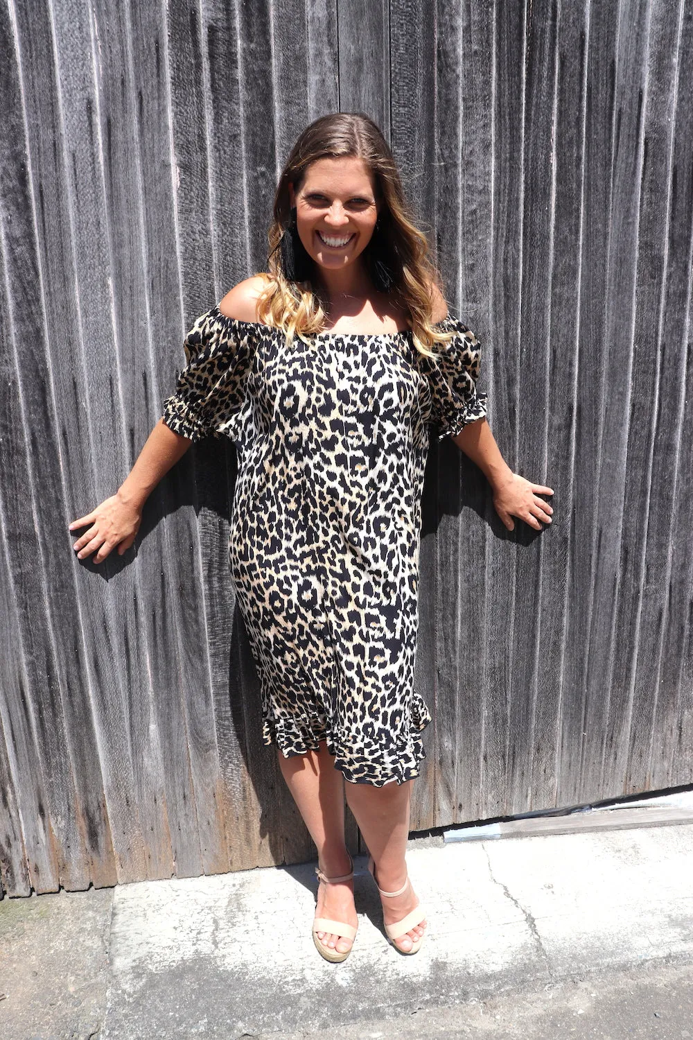 Elaine Short On Or Off the Shoulders Dress In Africa