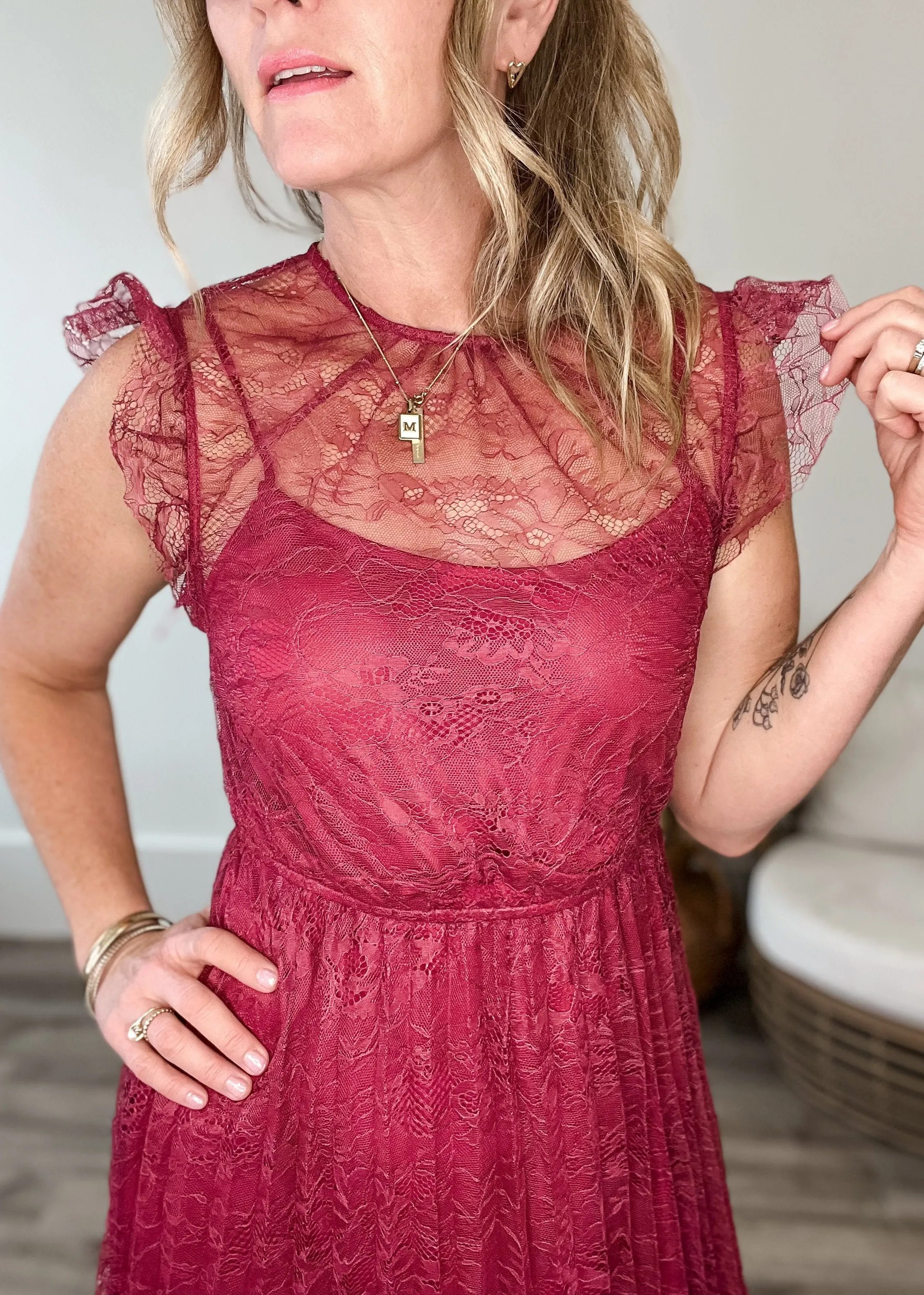 Floral Lace Pleated Midi Dress - Wine