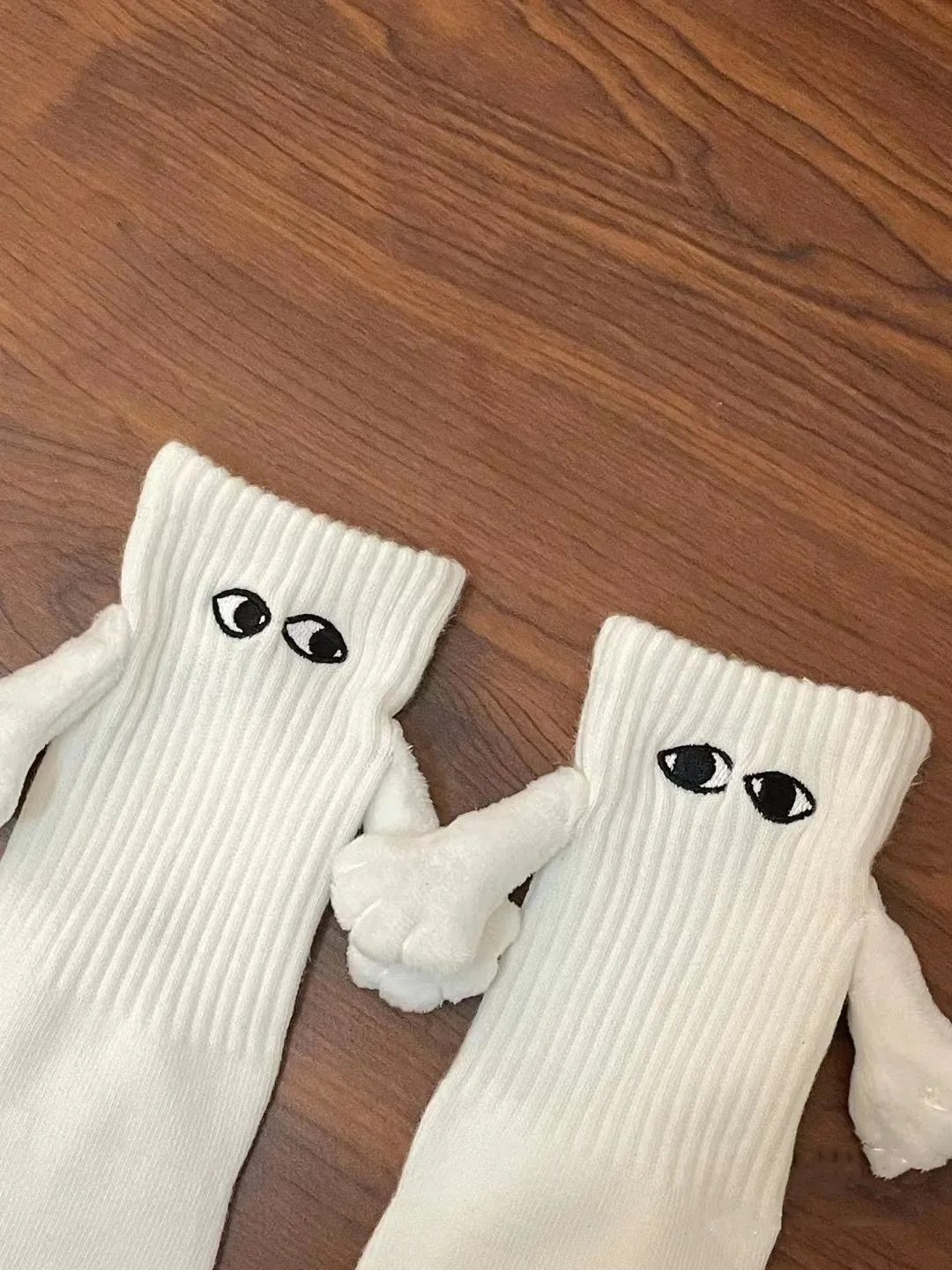 Hand In Hand Magnetic Holding Hands Socks