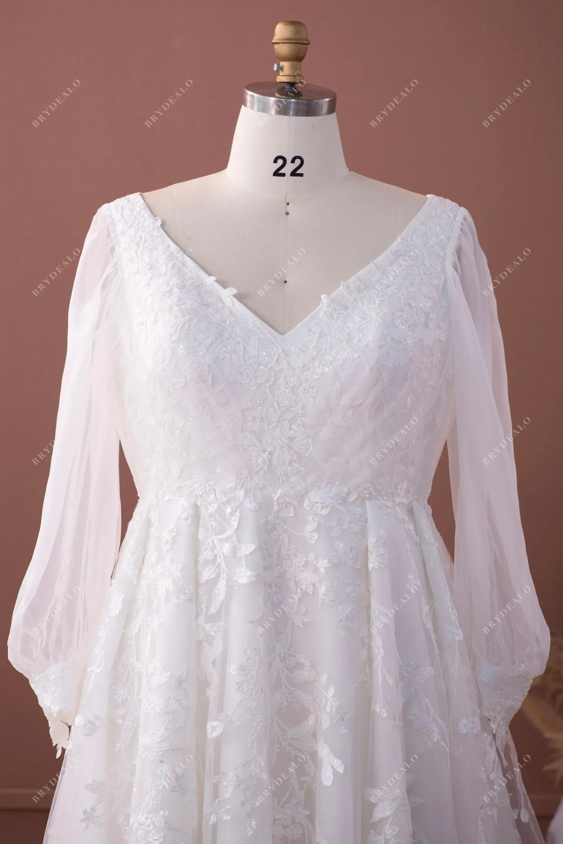 Plus Size Boho Bubble Sleeve Lace A-line Wedding Dress