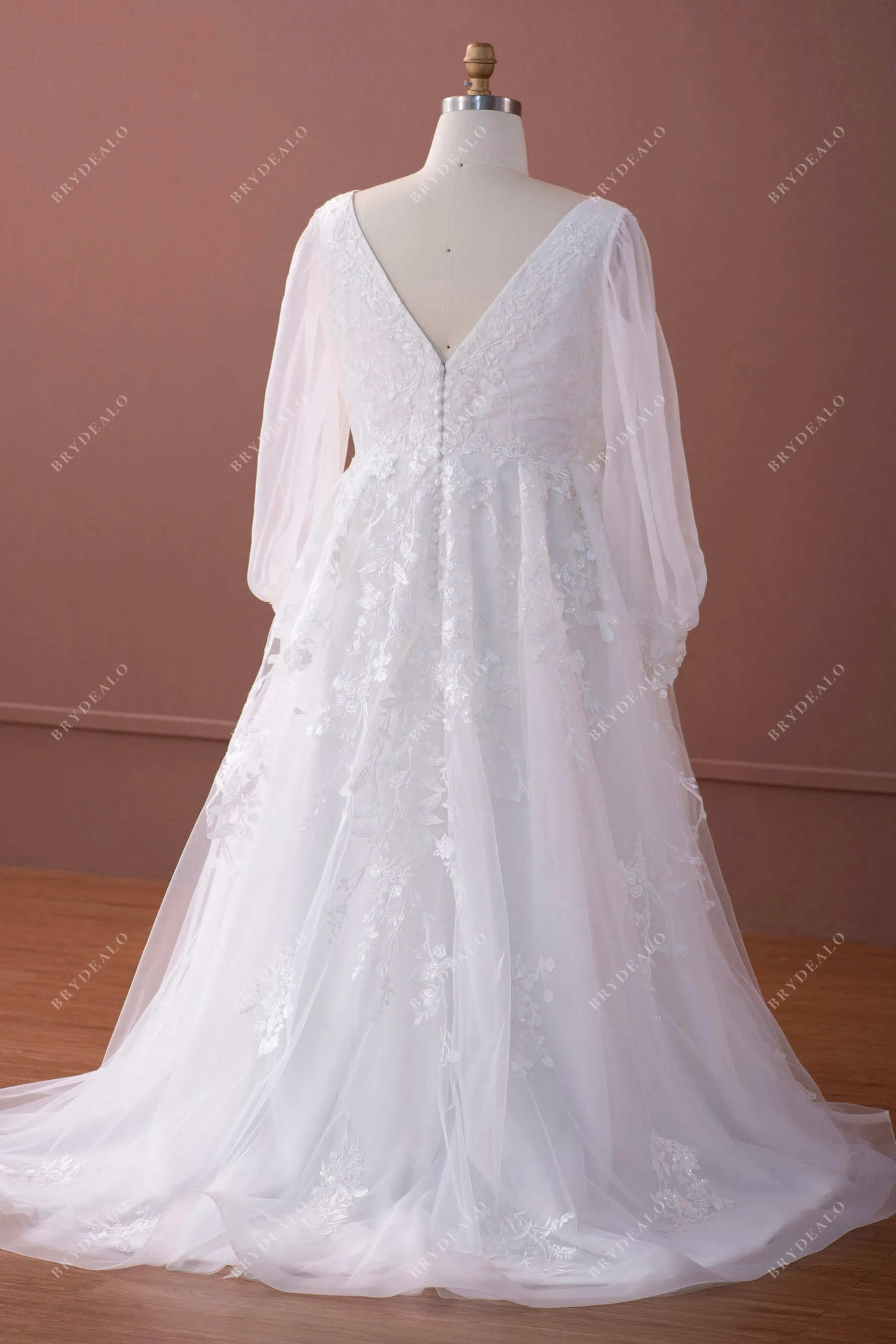 Plus Size Boho Bubble Sleeve Lace A-line Wedding Dress