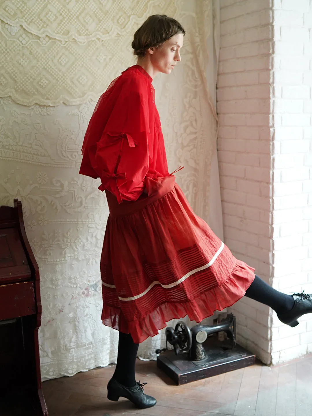 Unlogical Poem Retro Style Pleated Red/Pink Ramie Skirt