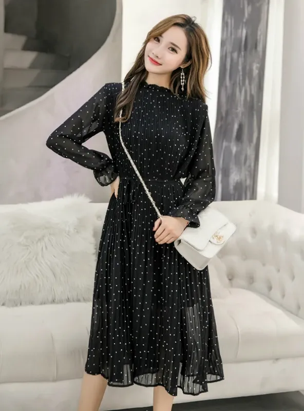 WOMEN LONG SLEEVED POLKA DOT PLEATED DRESS